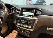 Mercedes-Benz GL 18
