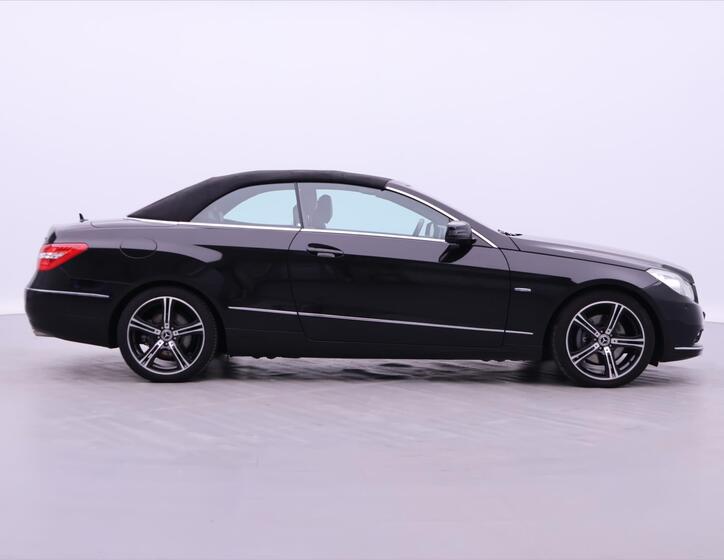Mercedes-Benz Třídy E 9