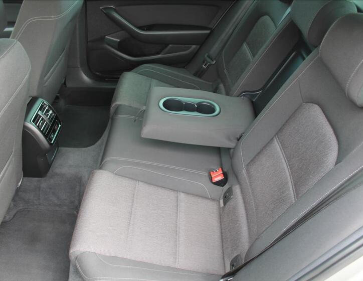 Volkswagen Passat 8