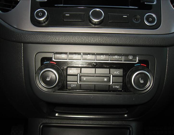 Volkswagen Tiguan 26