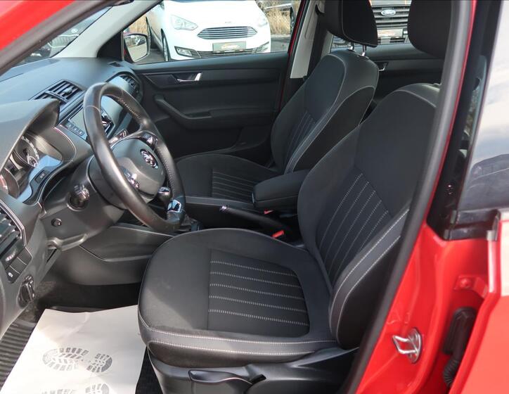 Škoda Fabia 12
