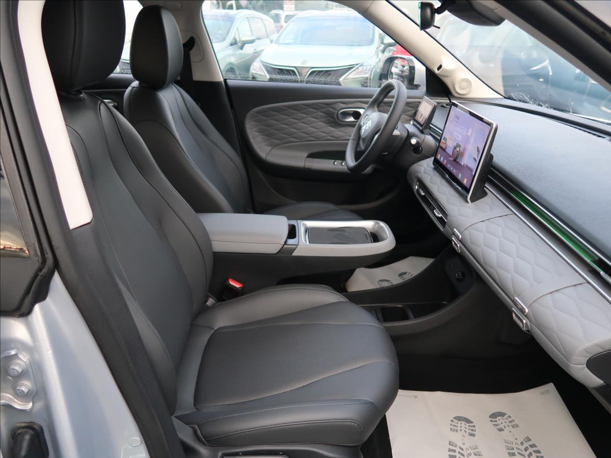 Dongfeng Box