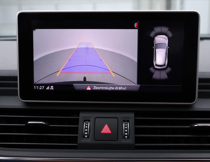 Audi SQ5 31