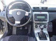 Volkswagen Passat 11