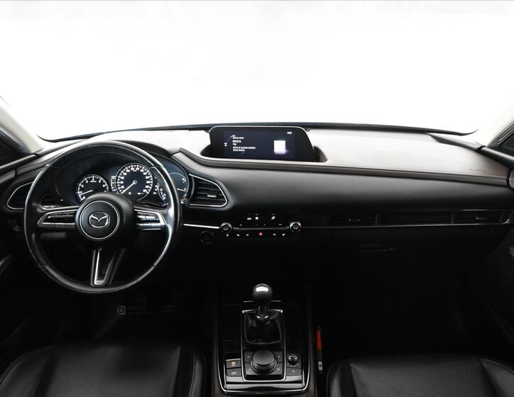 Mazda CX-30 11