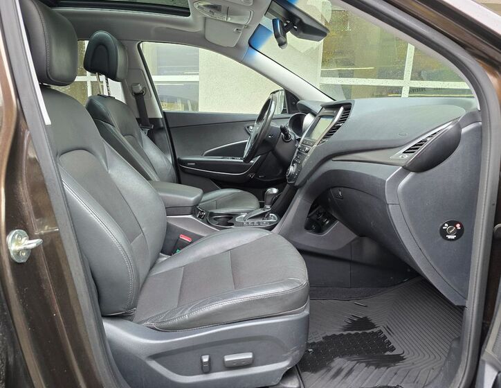 Hyundai Santa Fe 25