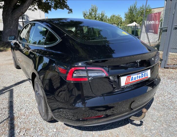 Tesla Model 3 3
