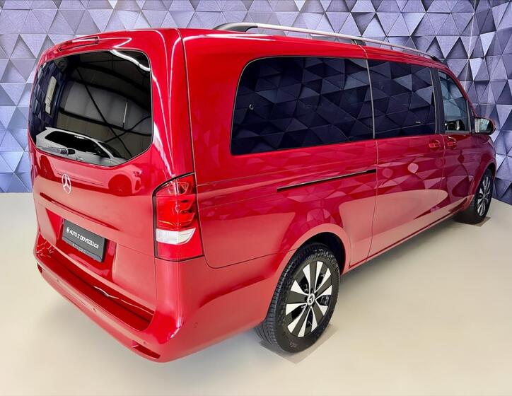 Mercedes-Benz Třídy V 7