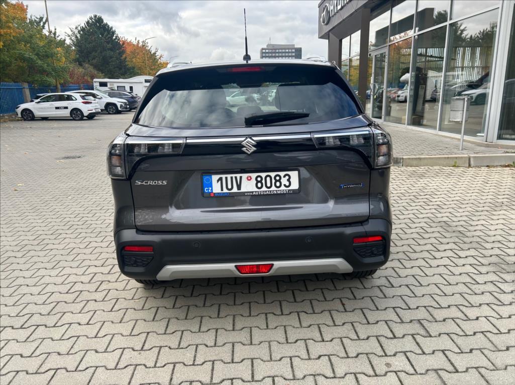 Suzuki S-Cross