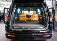 Jeep Grand Wagoneer 7