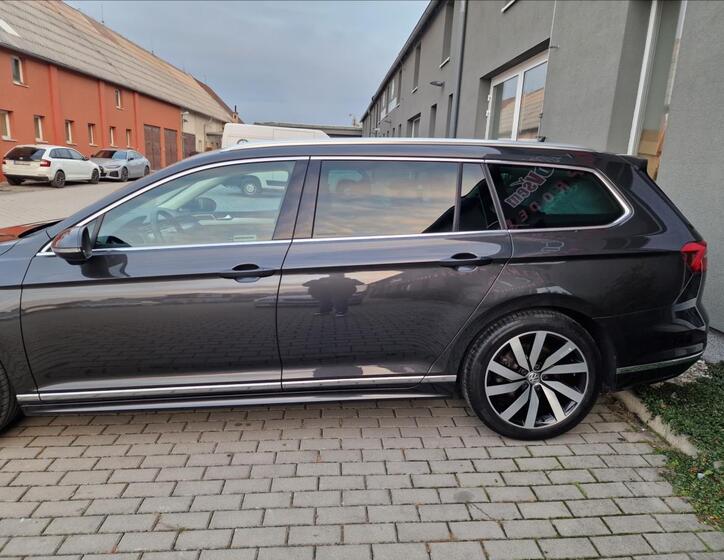 Volkswagen Passat 44