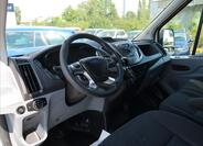 Ford Transit 9