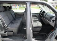 Volkswagen Transporter 9