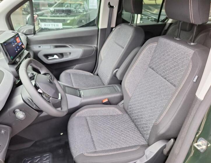 Peugeot Rifter 12
