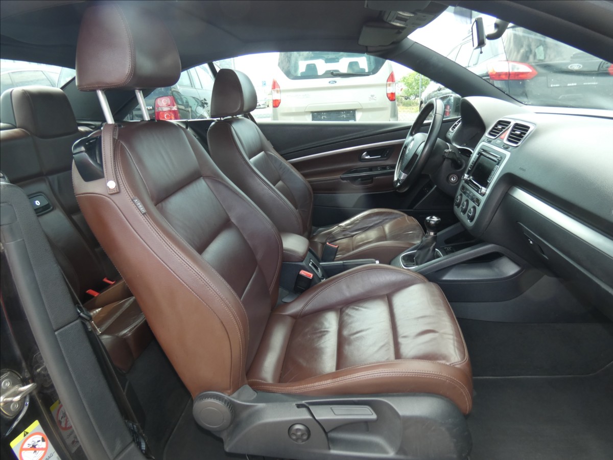 Volkswagen EOS