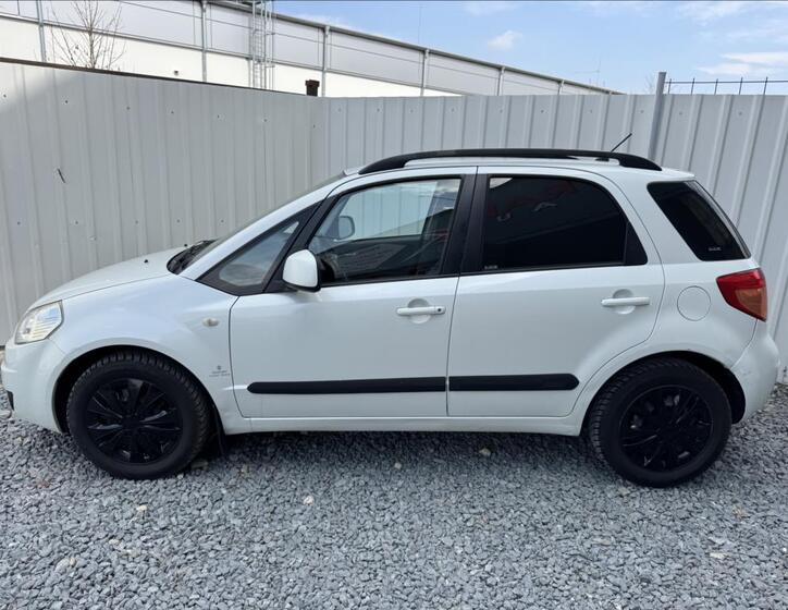 Suzuki SX4 4