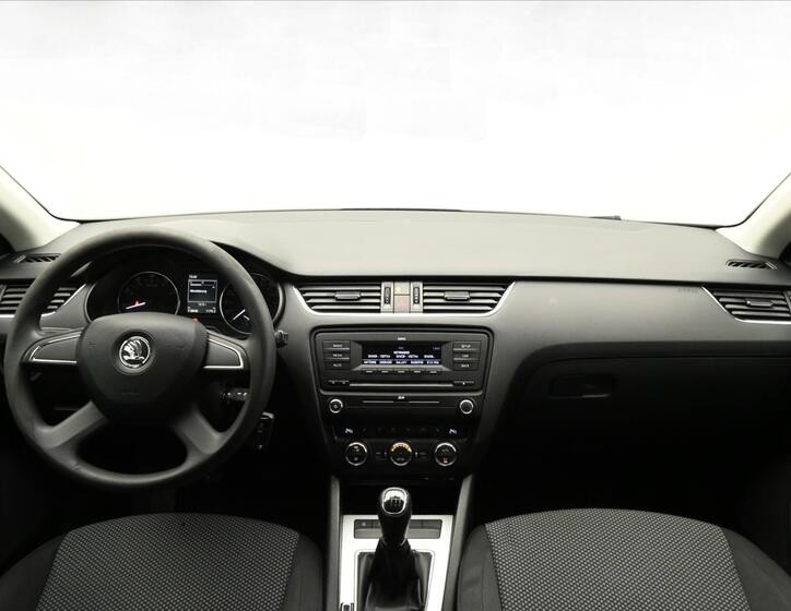 Škoda Octavia 15