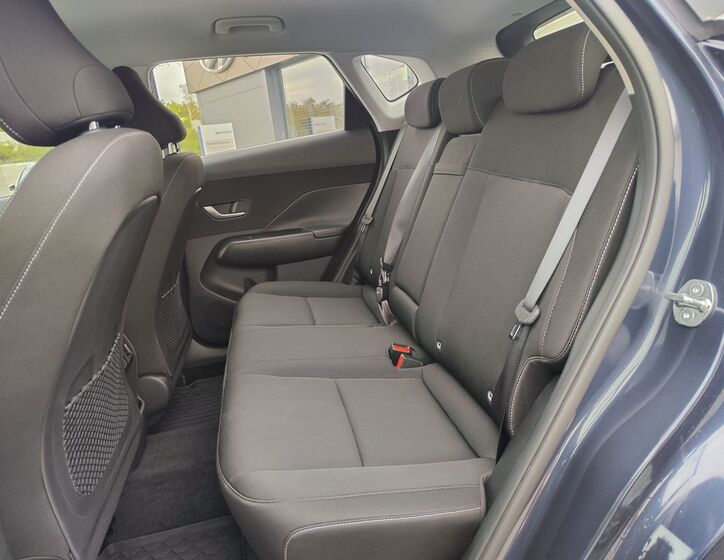 Hyundai Kona 12