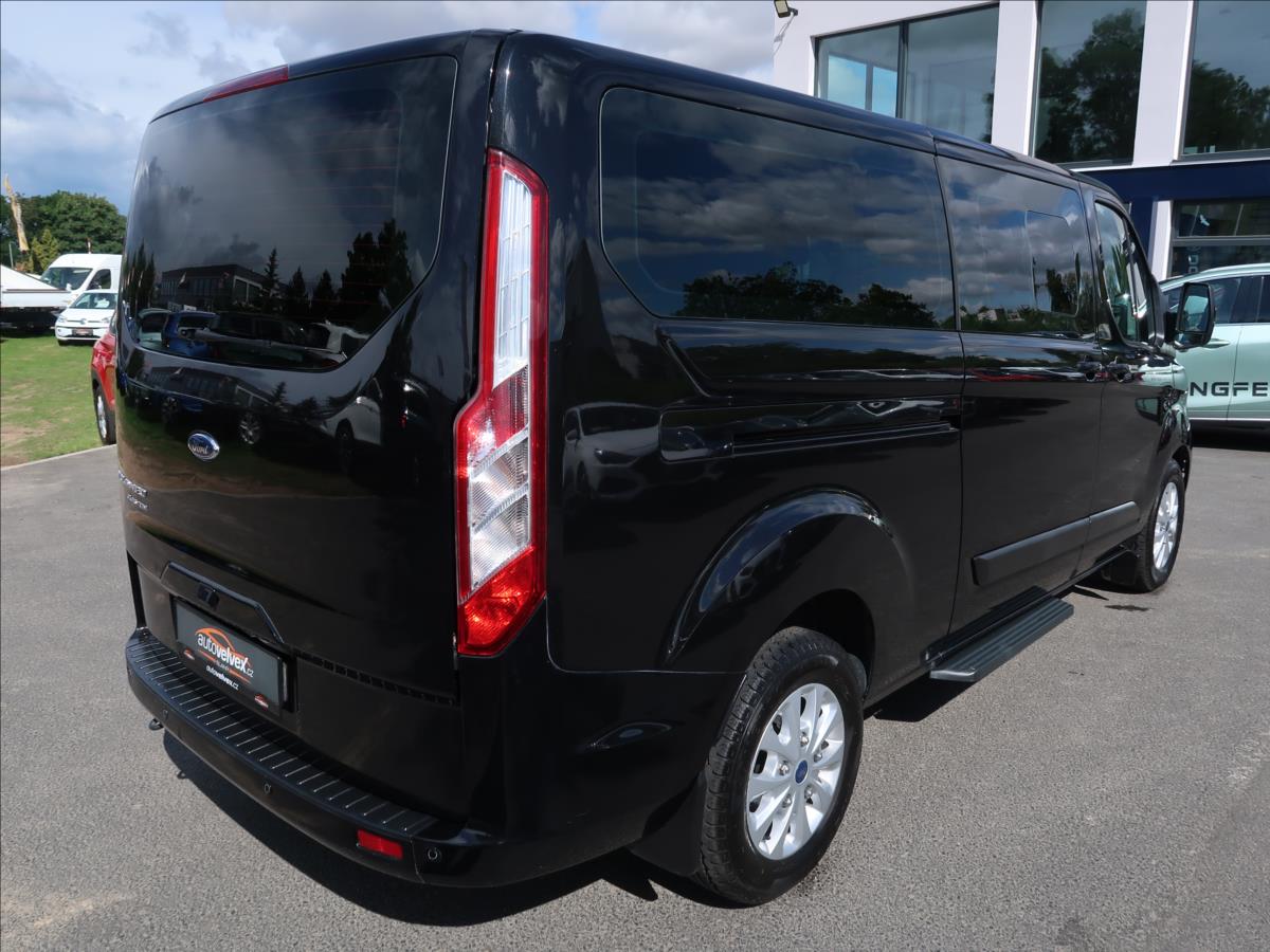 Ford Tourneo Custom