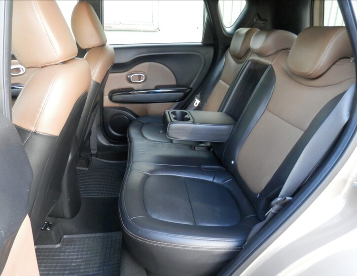 KIA Soul 22
