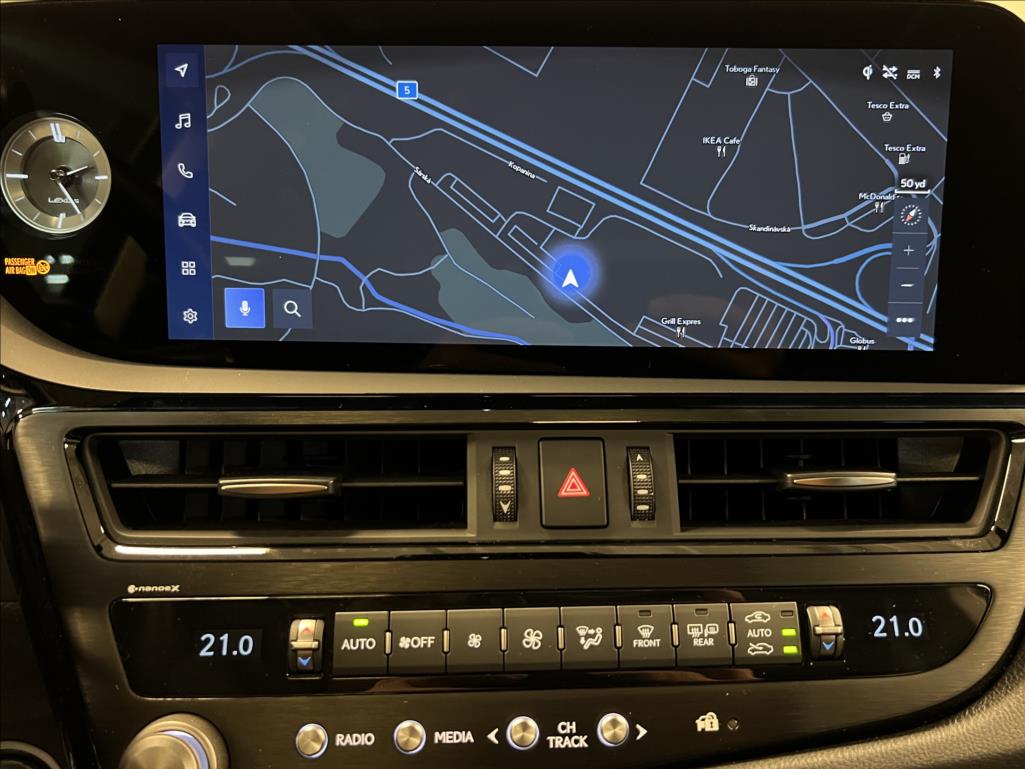 Lexus ES 300h