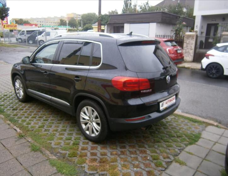 Volkswagen Tiguan 4