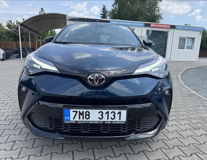 Toyota C-HR 2
