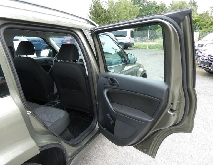 Škoda Yeti 23