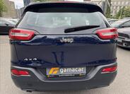 Jeep Cherokee 9