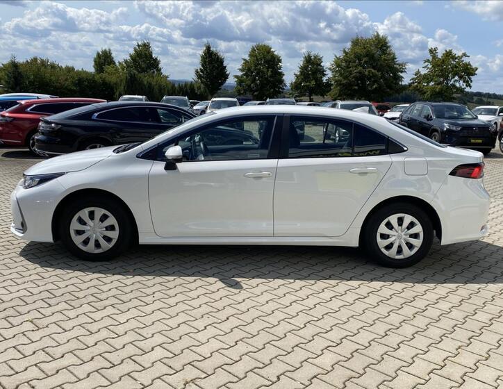 Toyota Corolla 4