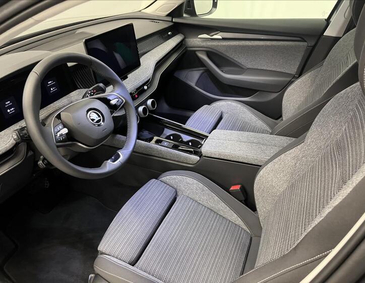Škoda Superb 6