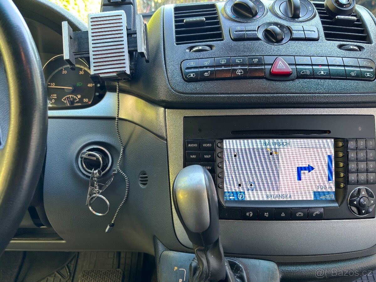 Mercedes-Benz Viano