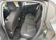 Peugeot 208 6