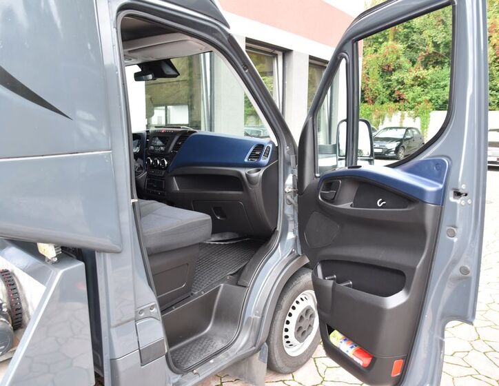 Iveco Daily 18