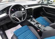 Volkswagen Passat 9