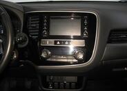 Mitsubishi Outlander 25