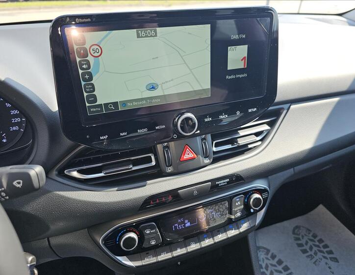Hyundai i30 5
