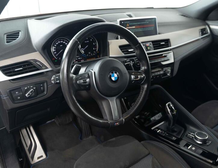 BMW X2 11
