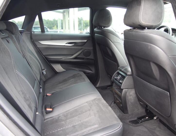 BMW X6 23