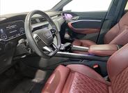 Audi e-tron 5