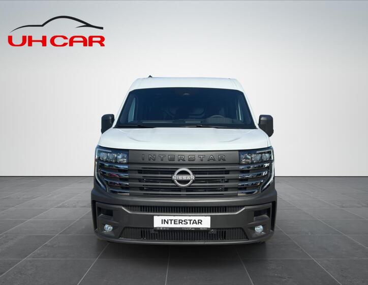 Nissan Interstar 2