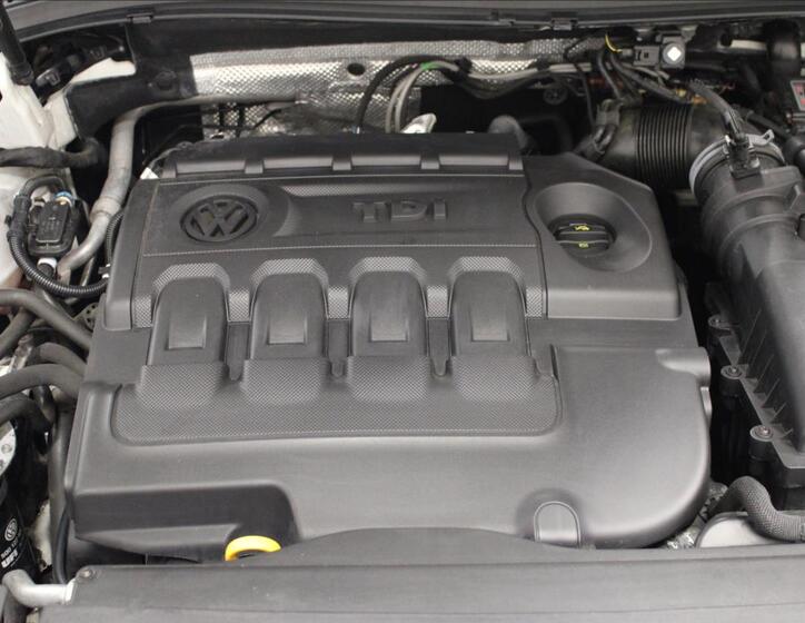 Volkswagen Tiguan 9