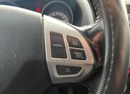 Mitsubishi Outlander 20