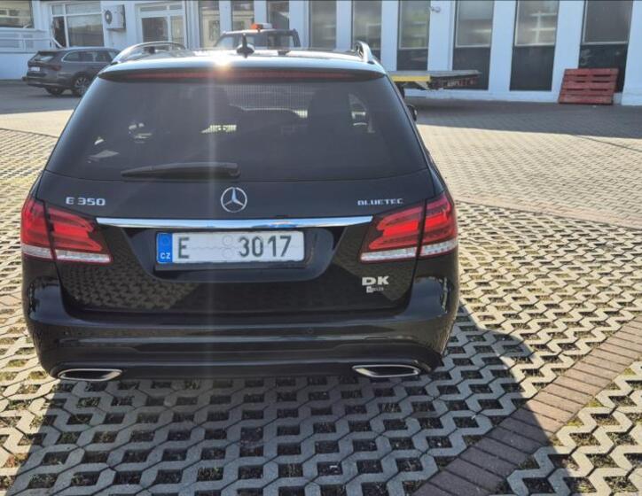 Mercedes-Benz Třídy E 4