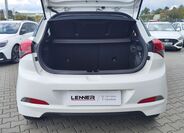 Hyundai i20 9