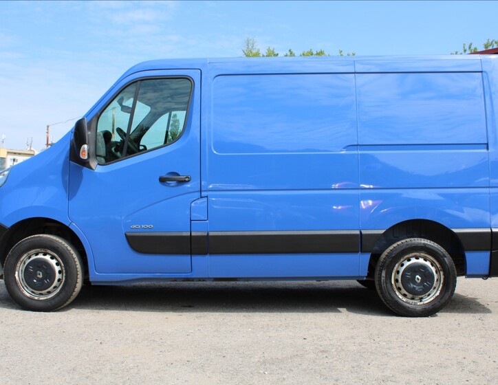 Renault Master 8