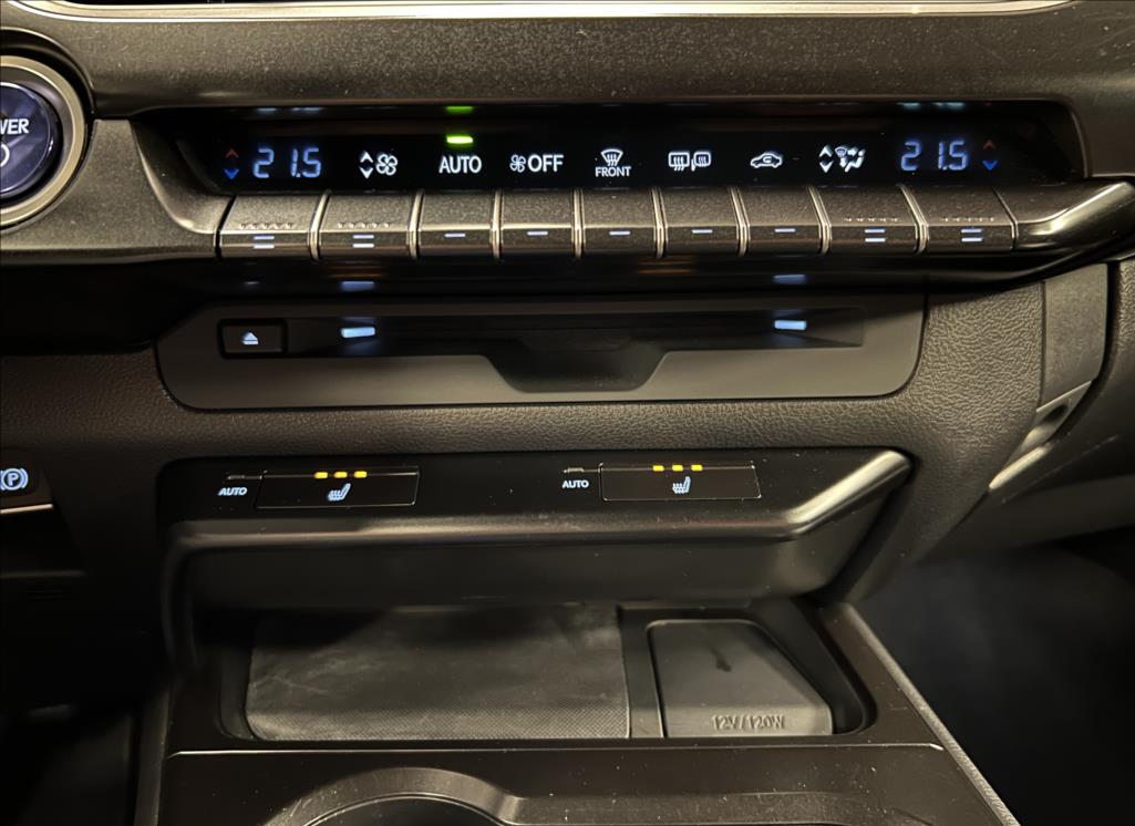 Lexus UX 250h