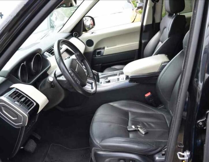 Land Rover Range Rover 23