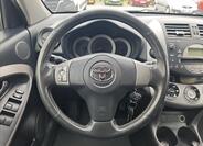 Toyota RAV4 17