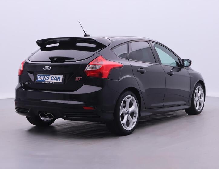 Ford Focus 7